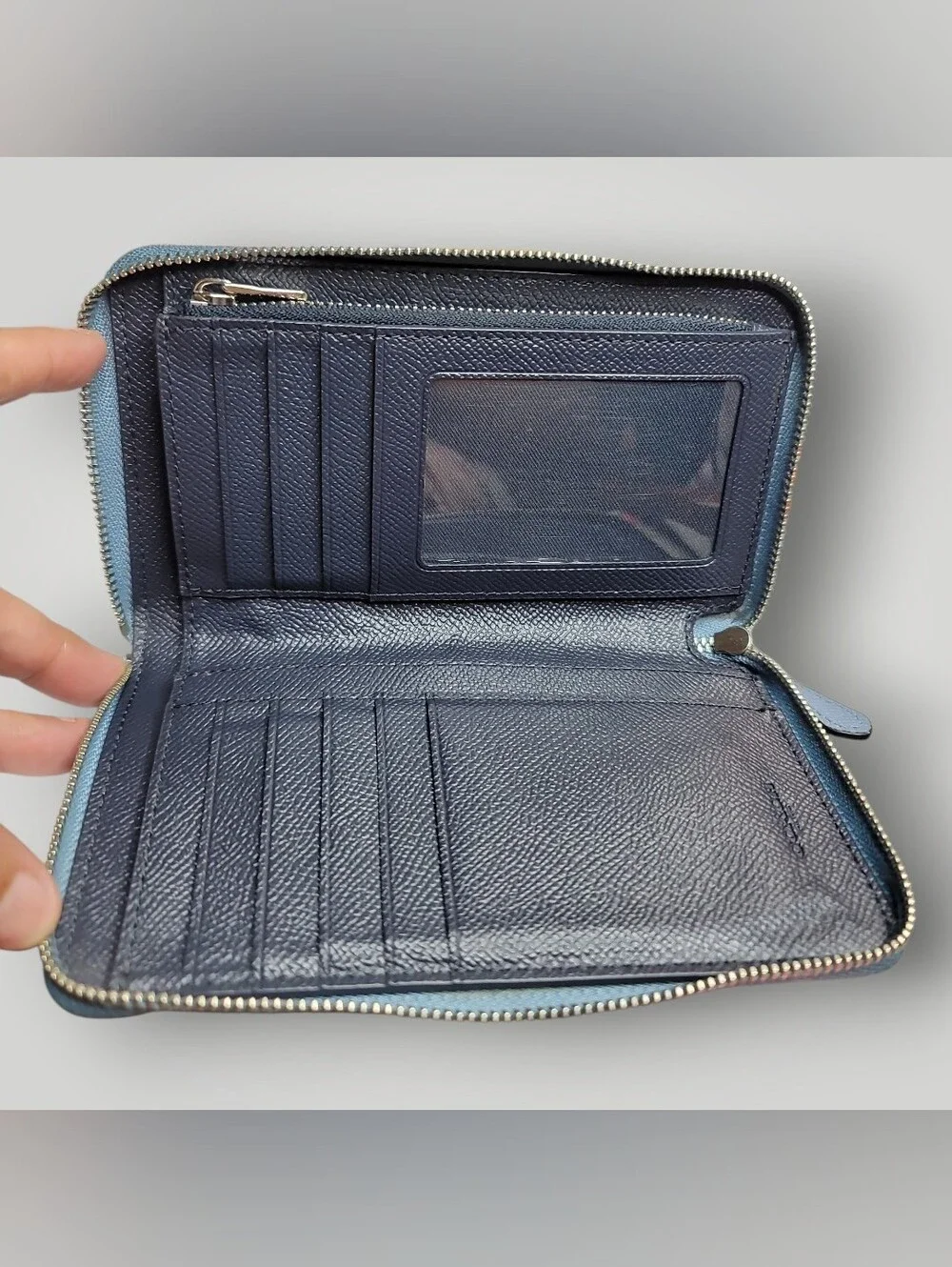 Coach Blue Medium ID Zip Wallet In Good Condition